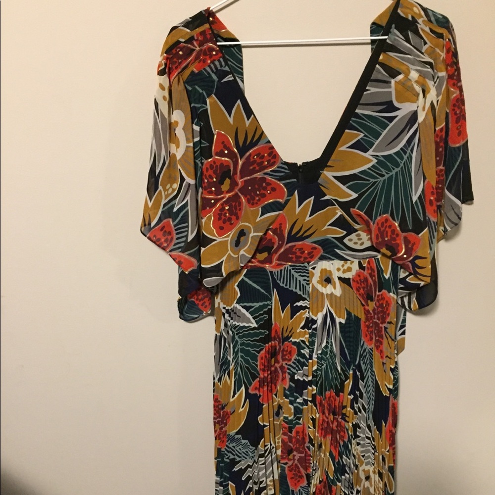 Club Monaco dress
